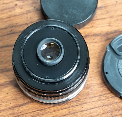 Yashica Super Yashinon-DX 35mm f/2.8 preset lens M42 Mount (Very