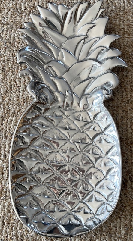 New Mariposa Pineapple Polished Finish Aluminum Platter 18” x 9” 