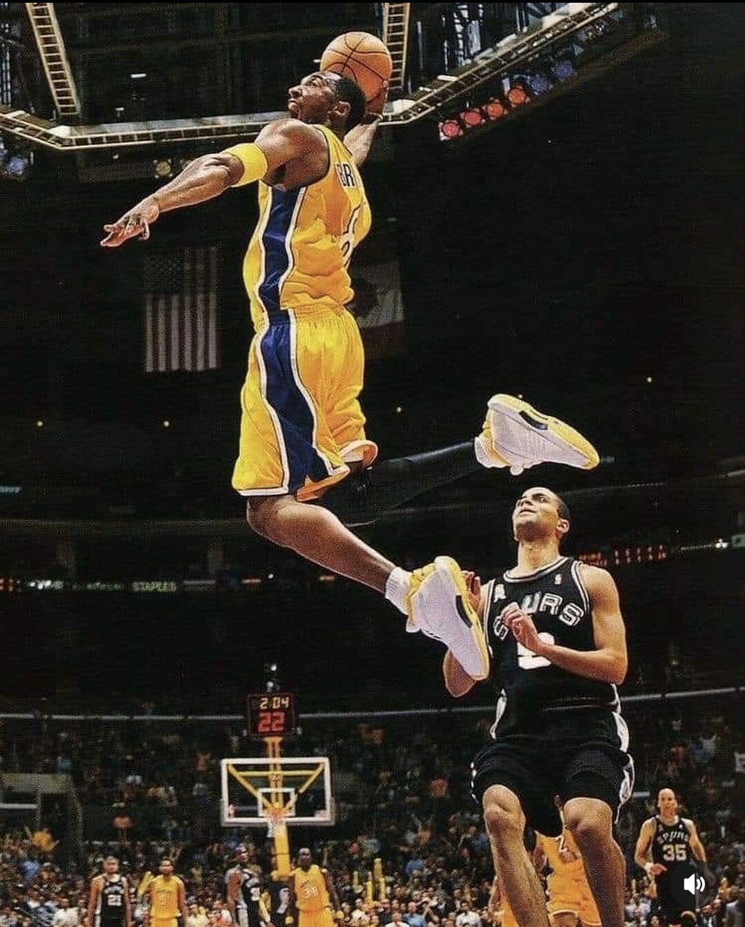 Baloncesto Adidas Crazy 1 Lakers blanco amarillo Kobe Bryant para hombre talla 8,5 gy8947