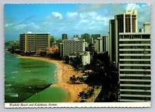 Waikiki Beach And Kalakaua Avenue Honolulu Hawaii Vintage Unposted Postcard