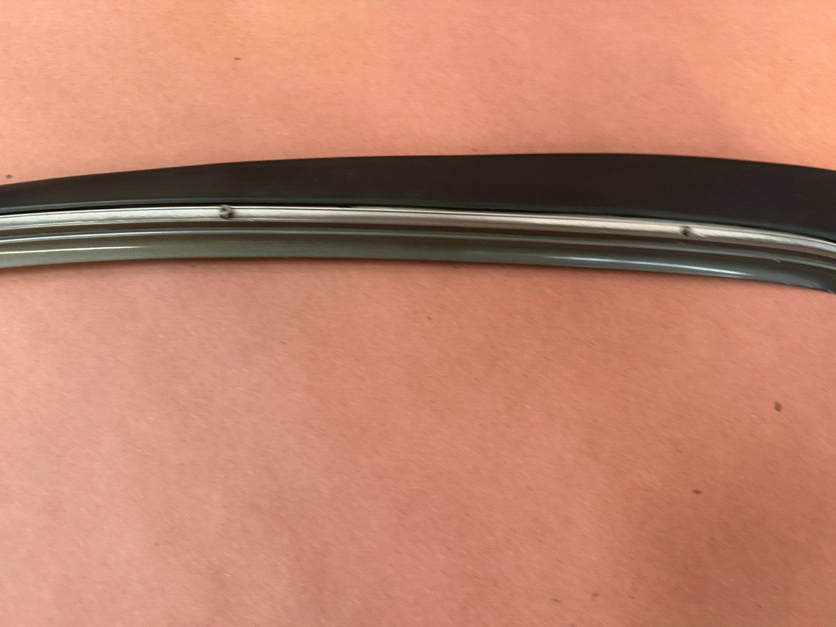 BMW E24 635CSI M6 Coupe Rear Left Side Door Window Trims Moulding 