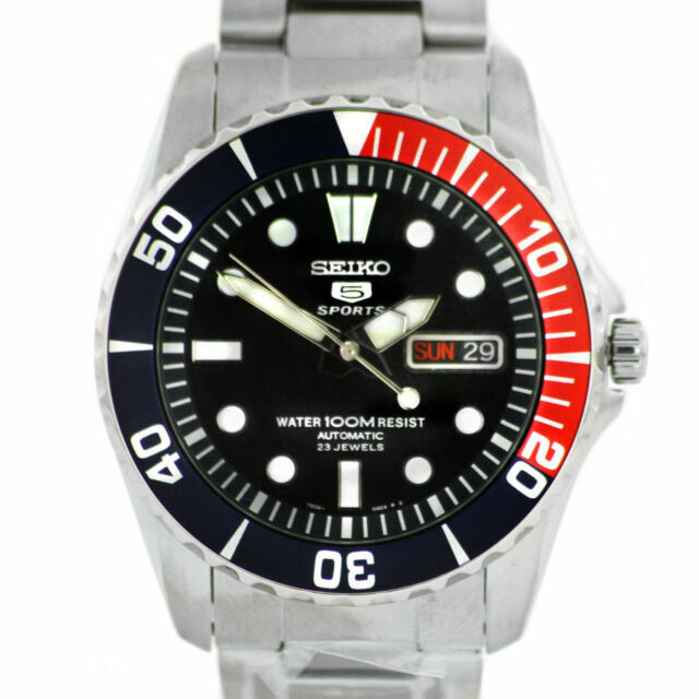 Seiko 5 Sports 42mm Cassa in Acciaio Inossidabile, Cinturino Argento in  Acciaio Inossidabile, Orologio da Uomo - (SNZF15K1) | Acquisti Online su  eBay