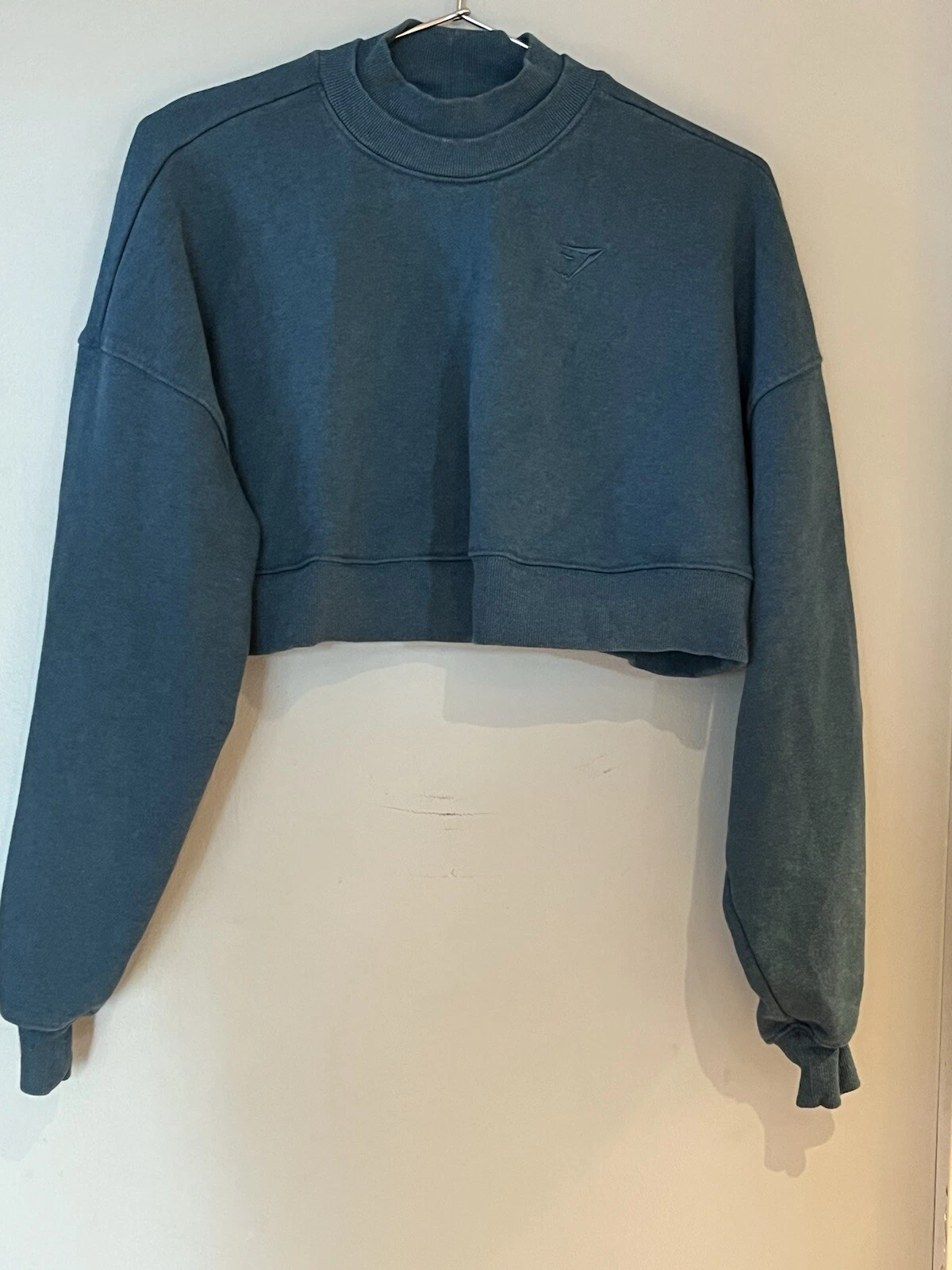 gymshark rest day sweats cropped pullover sweatshirt
