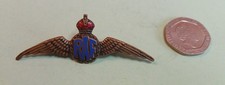 Vintage WWII Royal Air Force RAF Gilt & Enamel Lapel Badge Sweetheart Brooch