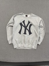Vintage New York Yankees Sweatshirt Mens Medium Gray Majestic Pullover Crew Neck