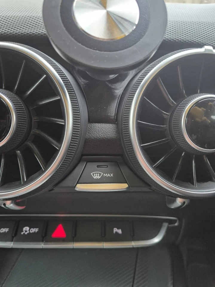 AUDI TT MK3 TTS/TTRS FV/8S 2014-2023 Magsafe Phone Mount/Sat Nav Mount - Image 4 of 4