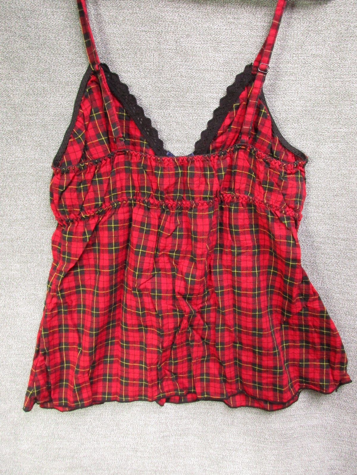 Women's Teen's Junior's  Twenty One  S camisole top sleeveless shirt red plaid