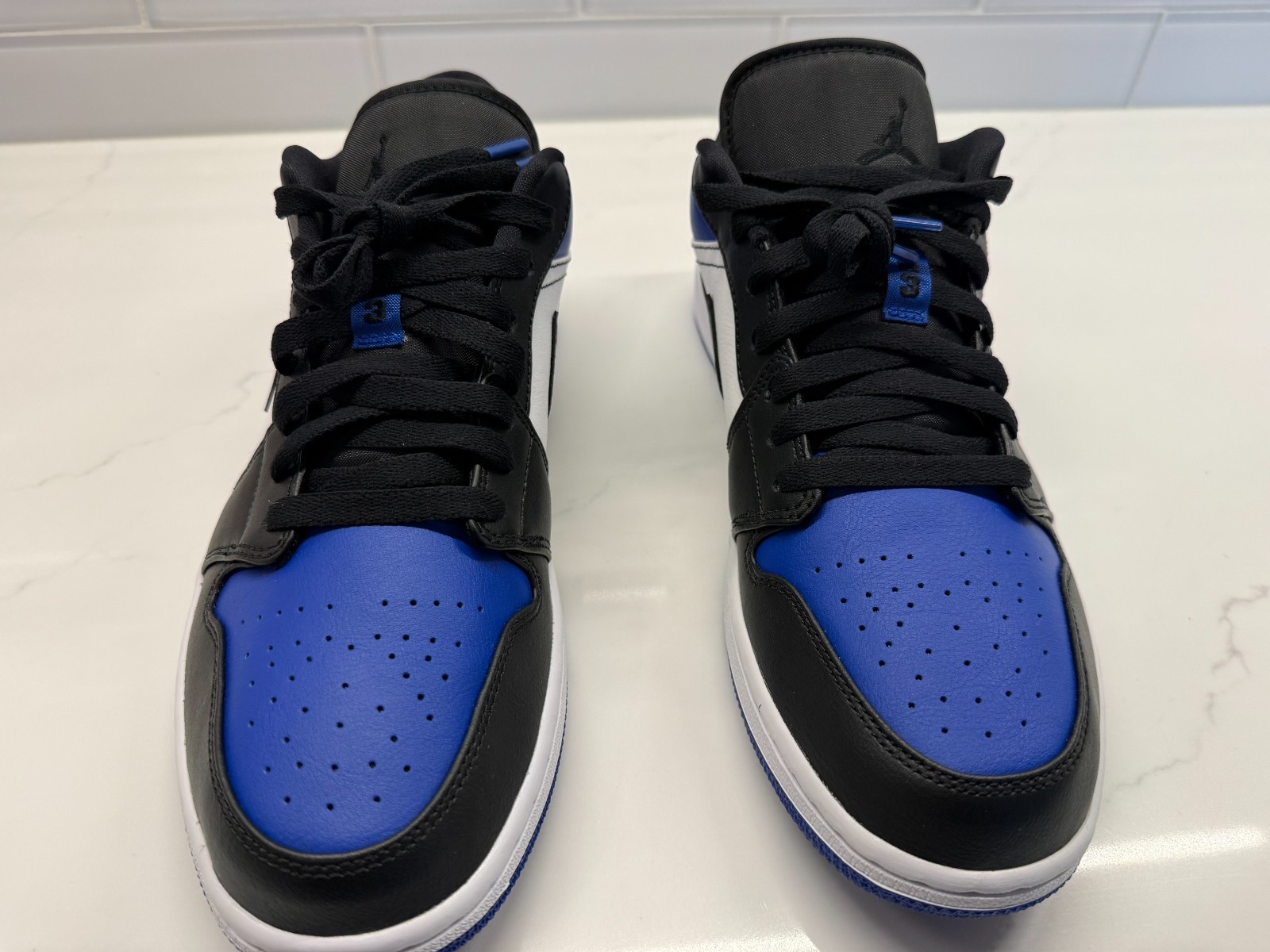 NEW Air Jordan 1 Low Royal Toe Blue White Black Size 11 CQ9446-400