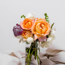 Flowerbomb Type Soap / Candle Making Fragrance Oil 1-16 Ounce