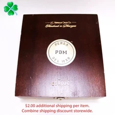 Perla Del Mar Toro Corojo Empty Wood Cigar Box 7.25" x 7" x 3"