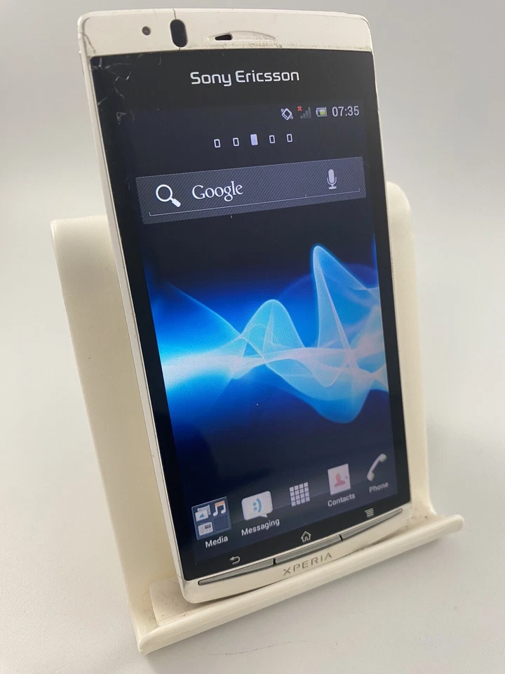 Teléfono inteligente Sony Xperia Arc S LT18i blanco desbloqueado 1 GB 8 MP 512 MB Android agrietado Foto 3 de 4