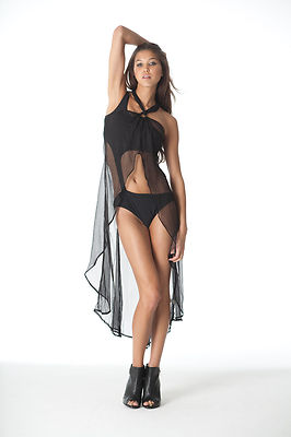 NWT LISA MAREE FREE PEOPLE BLACK ONE SHOULDER MONOKINI SWIMSUIT S