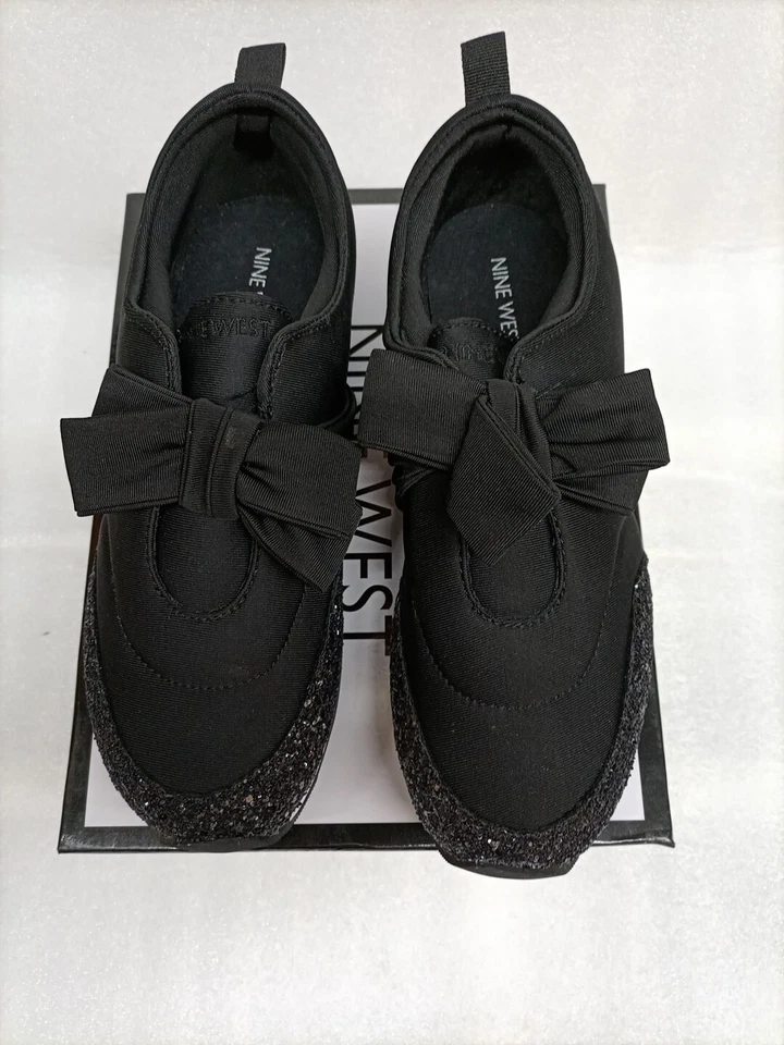 Jogger Nine West Teri negro para niñas talla 5 Foto 4 de 4