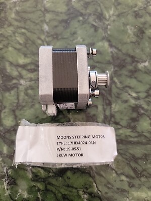 MOONS STEPPING MOTORTYPE: 17HD4024-01N  P/N: 19-0551. SKEW MOTOR. #32