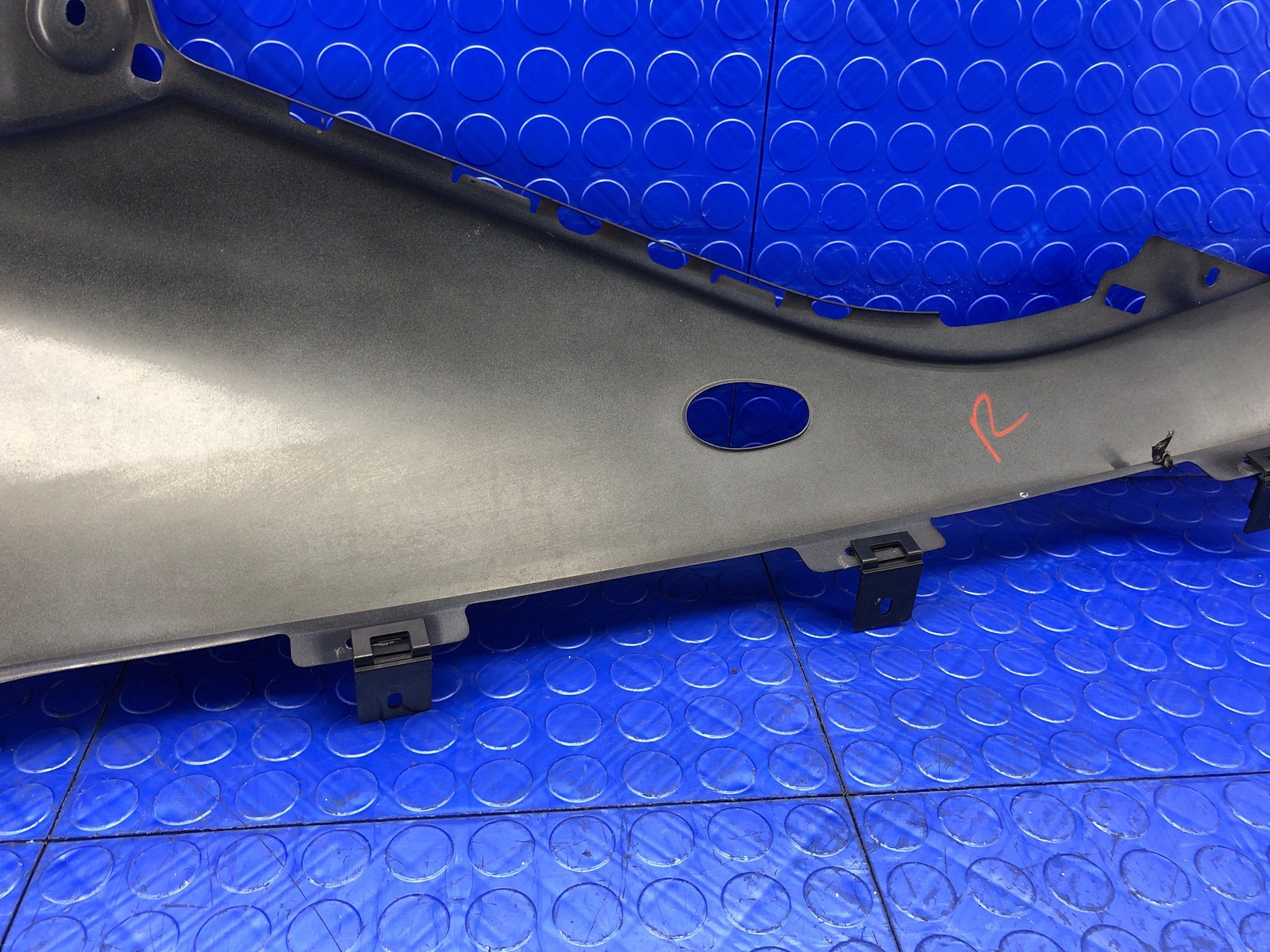 2014 2015 2016 2017 2018 2019 BMW I8 OEM REAR RIGHT QUARTER PANEL BLACK