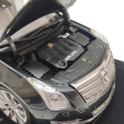 1/18 Cadillac XTS / China SAIC GM 2017 Dealer model Discontinued