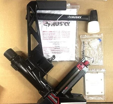 HUSKY  HDUFL50  Pneumatic 3-in-1  2' Flooring Nailer / Stapler Quick Jam Release