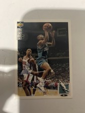Upper Deck Collector's Choice Muggsy Bogues Hornets Basketball NBA Card