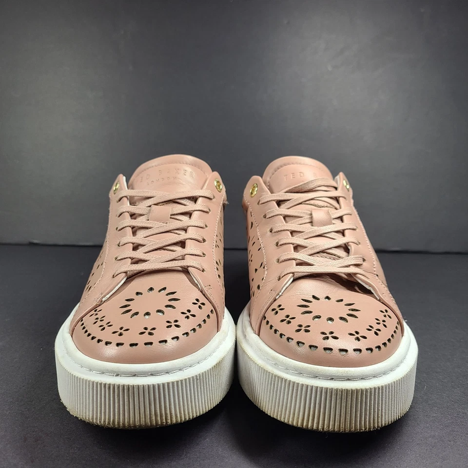 Tenis Ted Baker para mujer con plataforma corte láser crujientes de cuero rosa oscuro talla 7,5 Foto 3 de 4
