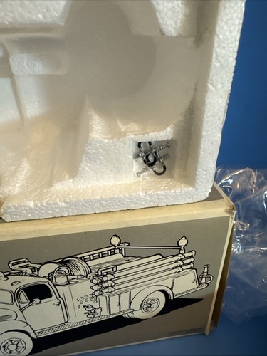 Selbyville Delaware First Gear 1:34 1951 Ford F-7 Fire Truck Diecast - Picture 9 of 14