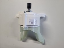 MACHINE A LAVER HOTPOINT NS9479WW MOTEUR W11654648 16000RPM