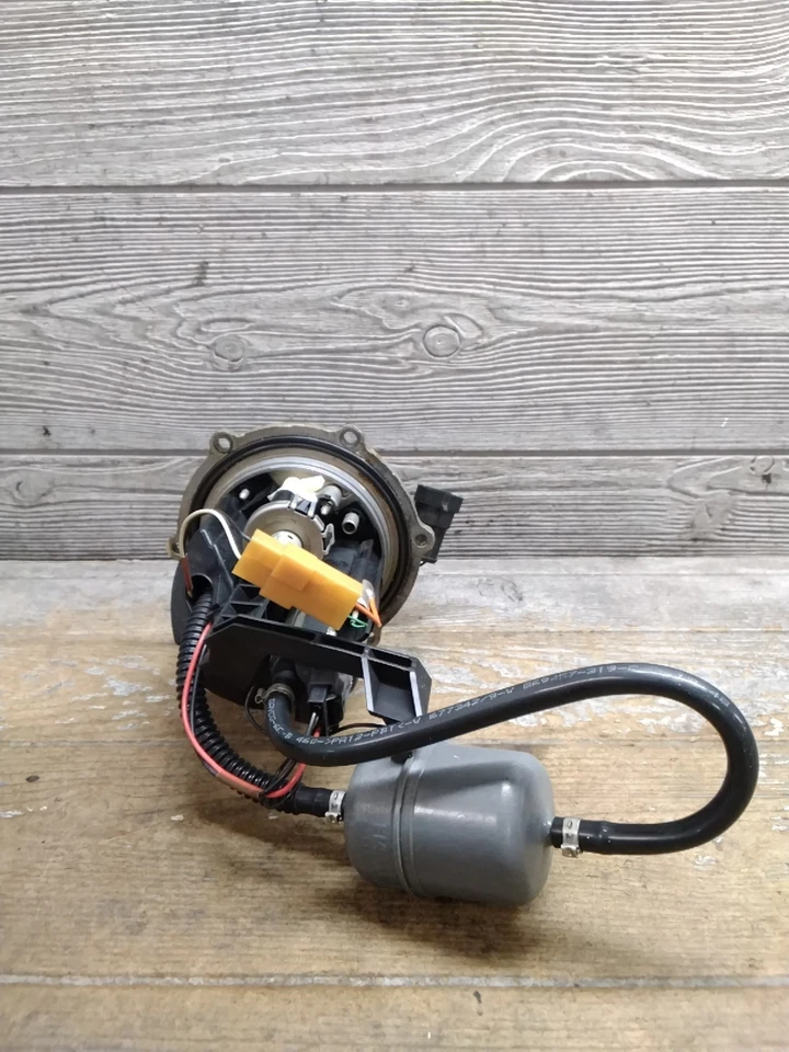 2007 07 05-08 Ducati Monster S2R 800 Gas Fuel Pump Petrol Sending Unit - Image 4 of 4