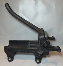 VTg HGW Young Co Potato Cutter Press Slicer French Fries Metal Commercial Tool