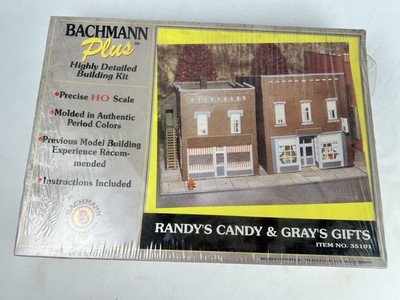 HO Scale Bachmann  Randys Candy  & Grays Gifts Kit  35101 New In Sealed Box