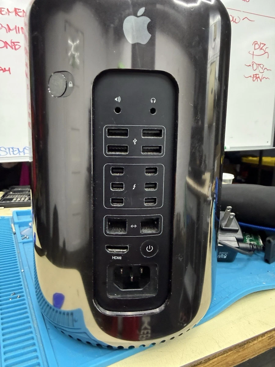 Apple Mac Pro Intel Xeon 12-Core 64 GB RAM Apple Desktops & All-In