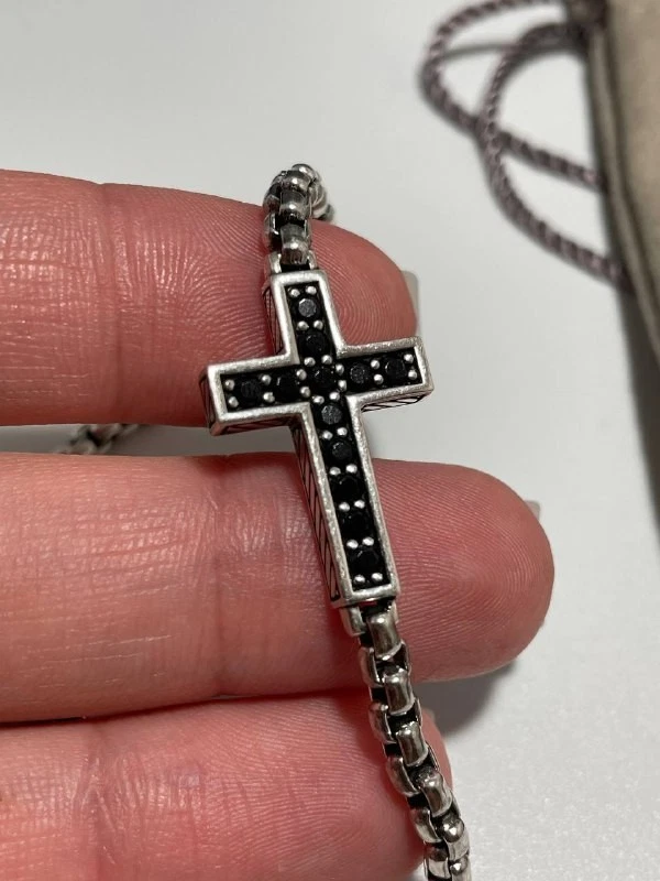 Auténtico collar cruz cadena david yurman para hombre con pavé de diamantes negros Foto 3 de 4
