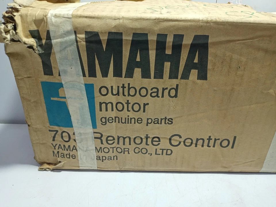 Mando a distancia Yamaha 703 Foto 2 de 4