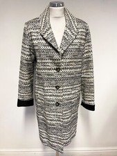 Oui Black & Ivory Print Collared. Faux Leather Cuff Knee Length Coat Size 10