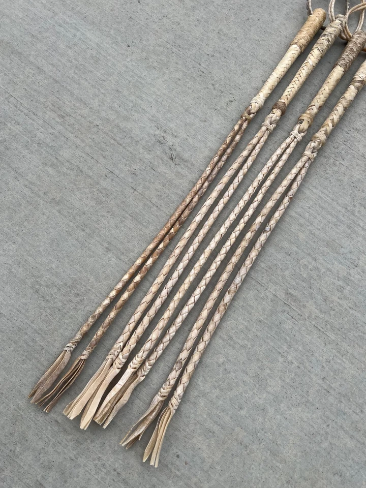 QUIRT CABALLO CUERO CRUDO. CABALLO DE MONTAR CUARTA CHARRA. CHICOTE DE CUERO. CHARRERÍA. Foto 4 de 4