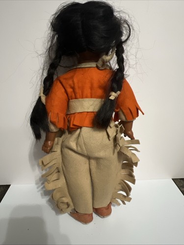 Pair Of Madame Hendren composition American Indian mother/baby dolls 1916 - Picture 6 of 6