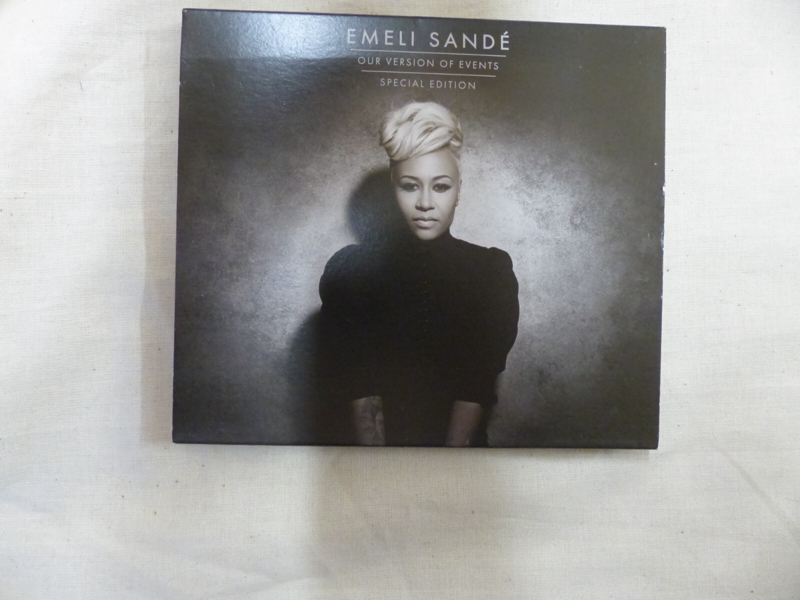 EMELI SANDE : our version of events -SPECIAL EDITION CD - UNPLAYED