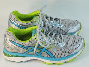 asics gt 2000 womens 9.5