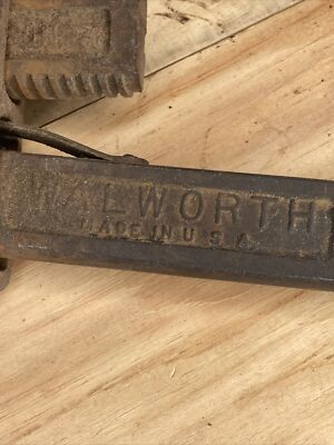 Vintage STILLSON WALWORTH GENUINE 24