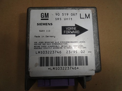 Opel Astra F (56, 57) 1,6i 16V 74KW 94-98 Airbagsteuergerät Steuergerät 90519067