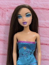 Barbie My Scene Golden Bling Delancey Doll Used READ 