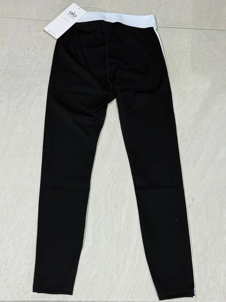 Conjunto de ropa deportiva negra para mujer ALO Yoga sujetador y leggings talla S M L Foto 4 de 4