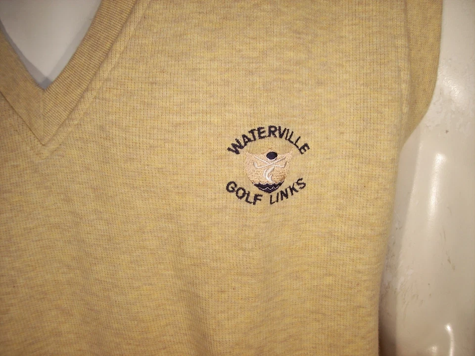 Cutter & Buck XL Tan Cotton Sweater/Vest Waterville Golf Links Ireland - Image 2 of 4