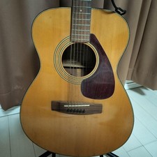 Yamaha FG-130 6-saitige Akustikgitarre getestet funktioniert Versand aus Japan