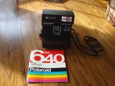 Vtg Polaroid Sun 640 Instant Land Camera 600 Series w/ Manual UNTESTED