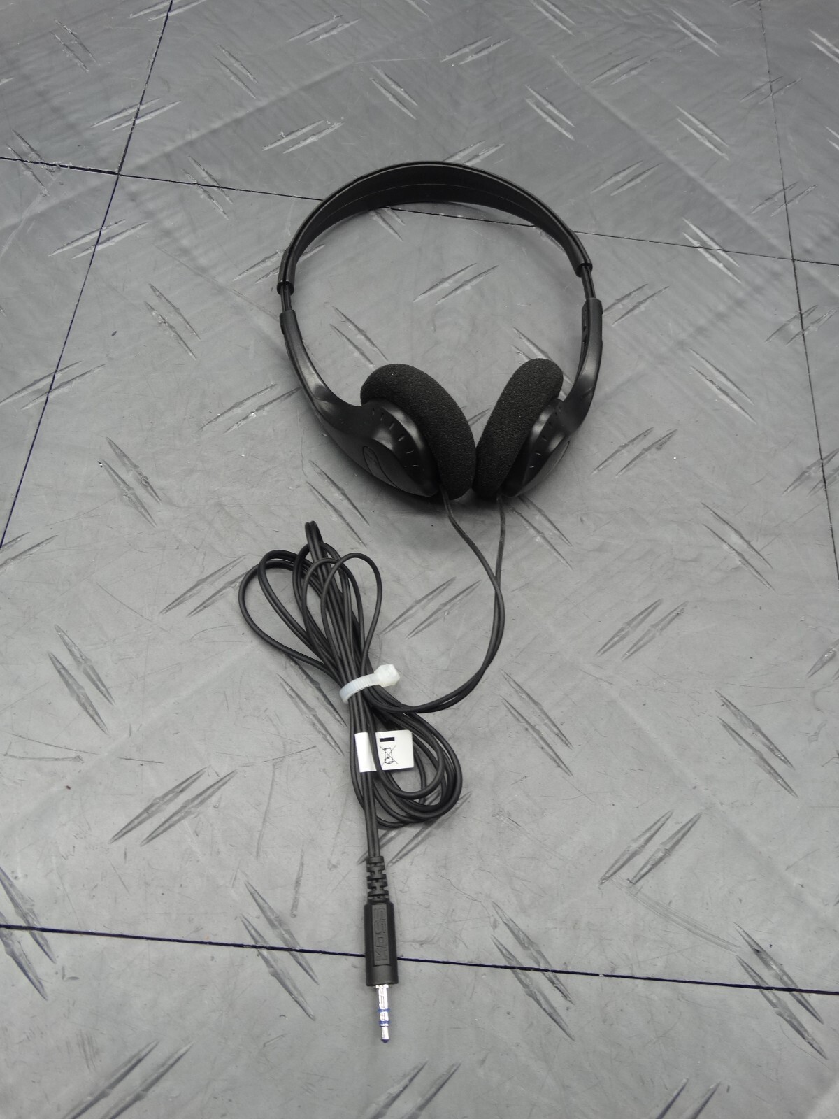 Koss TM602 OnEar Headphones Black Very Clean 21299137710 eBay