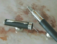 INNOVANT STYLO DE PRESTIGE PARKER INGENUITY 5TH Black & Rubber NEUF DE STOCK X71