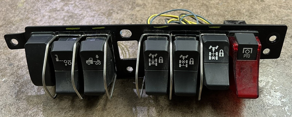 Paccar Kenworth Switch Panel P27-1242-007-01 # 14693 *Ready To