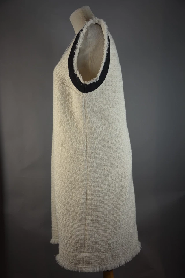 H&M Vestido Suéter Punto Crema Sin Mangas Cuello en V Midi Talla M Foto 4 de 4