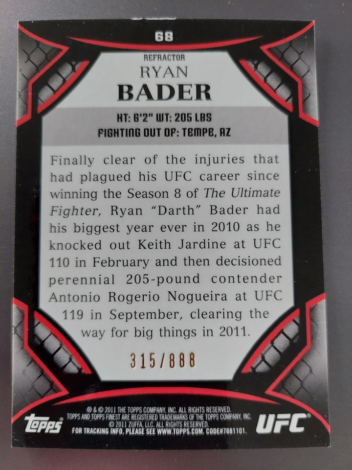 Ryan Bader #68 2011 Topps UFC Finest Refractor #315/888 - Image 2 of 2