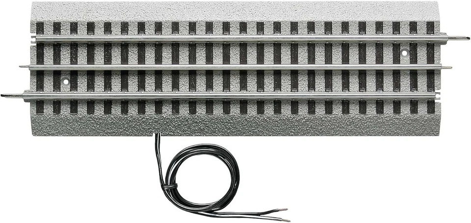 Lionel FasTrack O Scale Oval Train Track Layout 40" X 50" - 52" X 112" Pick Size - Image 2 of 4