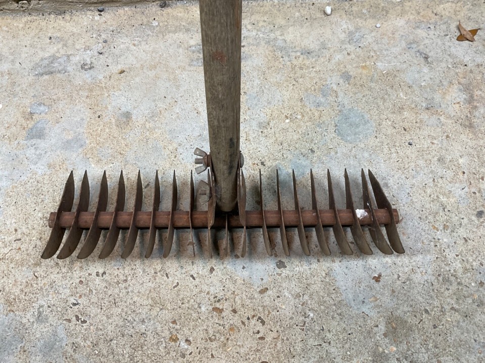 ANTIQUE AERATION RAKE WITH HANDLE | eBay